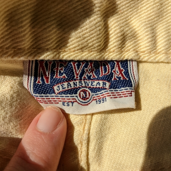 90s yellow jean shorts - Picture 3 of 4